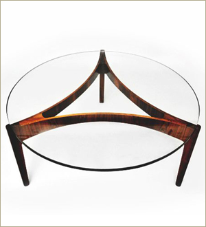 Table Transparency - Style 02